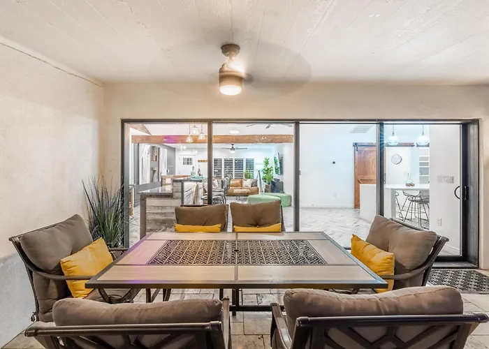 Tequila Time Retreat - 5br Near Golf With Pool &